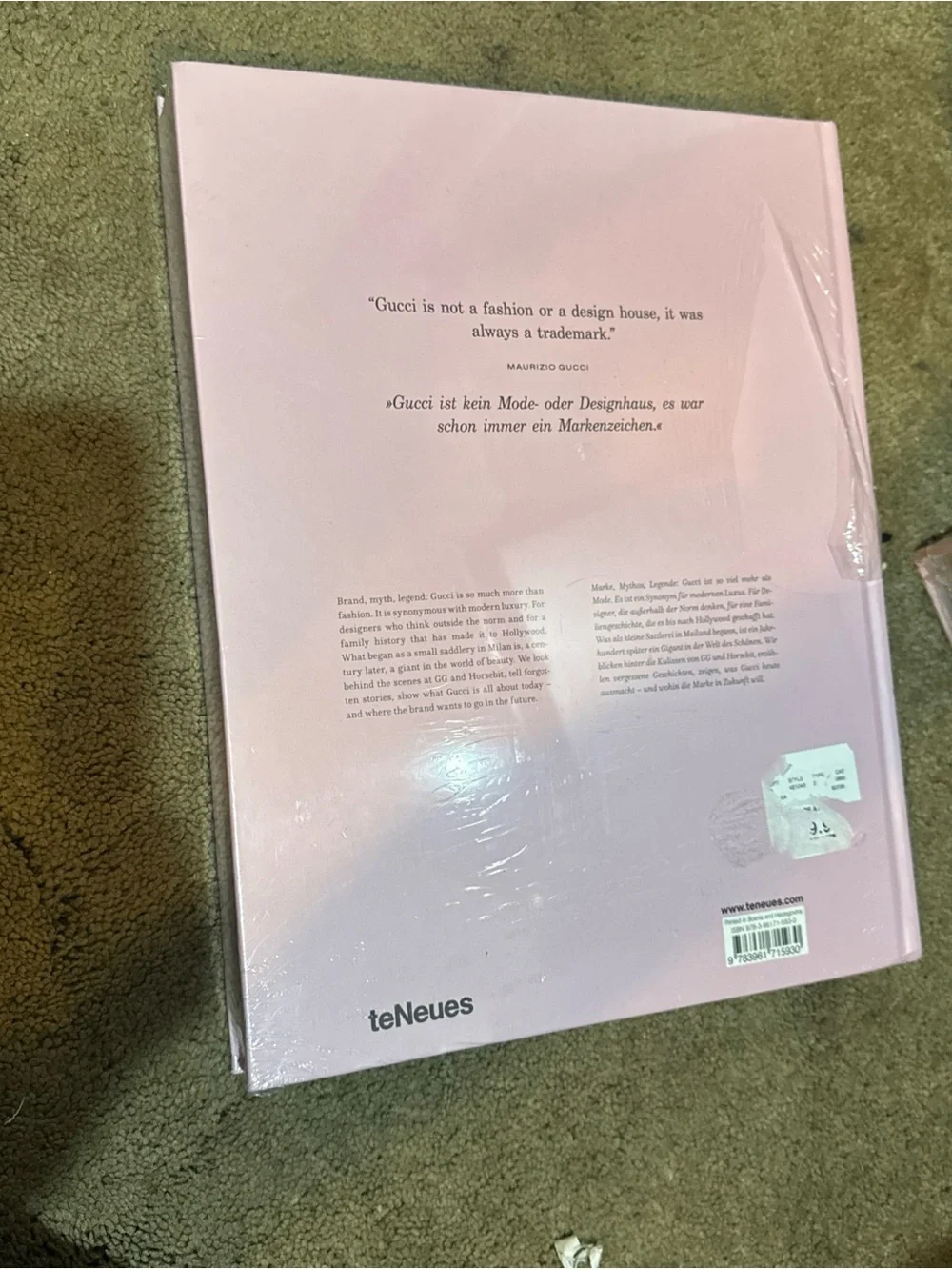 SEALED Gucci teNuees The Modern Luxury Series Pink Hardcover Coffee Table Book